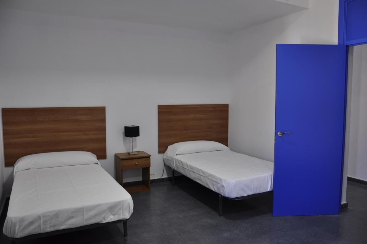 Cruceros Alqueva Hostel Cheles Exterior photo